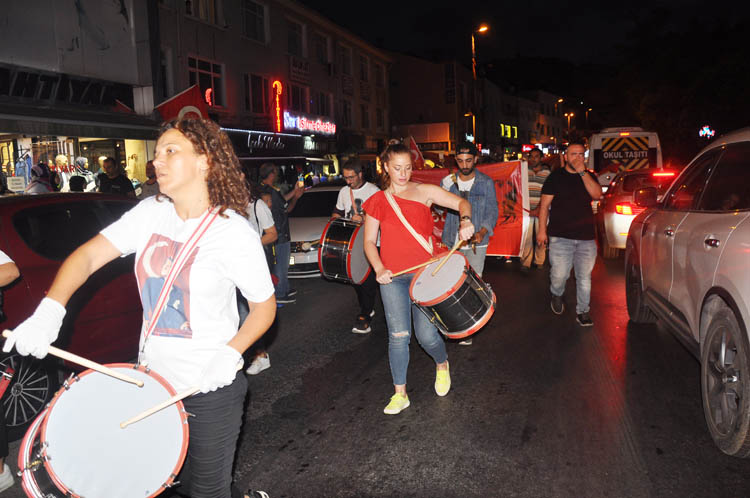 CHP Beykoz'da kortej geleneği sürüyor