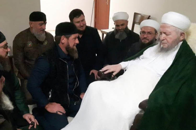 Kadirov'dan Beykoz'da İsmailağa ziyareti
