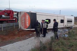 Beykoz’da otobüs şarampole devrildi, 6 yaralı