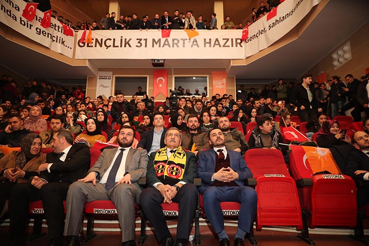 AK Parti Beykoz Gençliği Murat Aydın’ı ağırladı