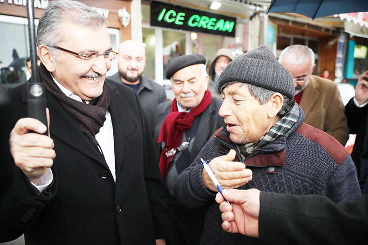 AK Partili Murat Aydın Anadolukavağı’ndan söz aldı