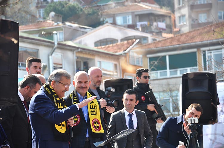 İçişleri Bakanı Beykoz Paşabahçe’de miting yaptı