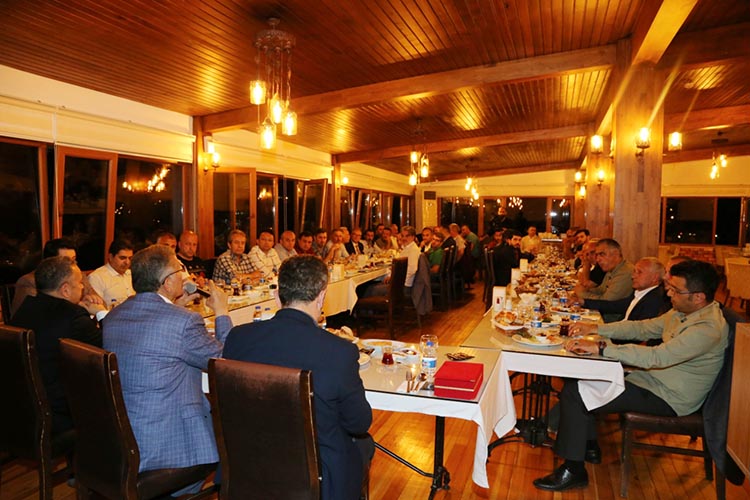 Başkan Murat Aydın spor kulüplerini sahurda ağırladı