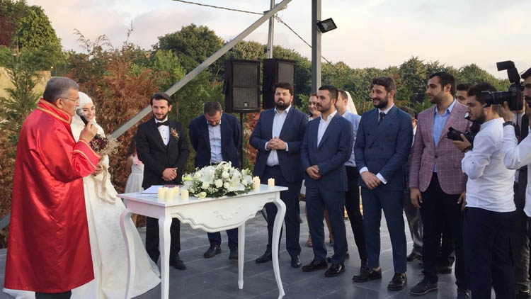 AK Parti Beykoz gençliğinin düğün heyecanı