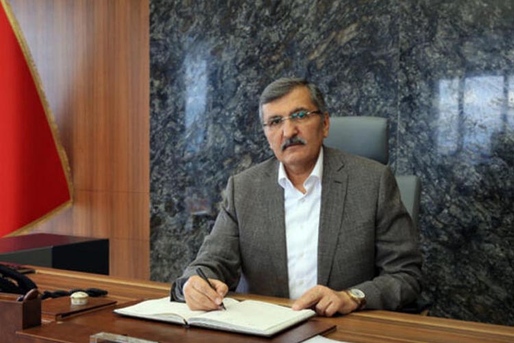 Beykoz Belediye Başkanı Murat Aydın geç kaldı