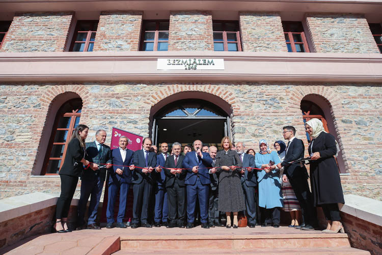 Varank, Beykoz'da enstitü açılışı yaptı