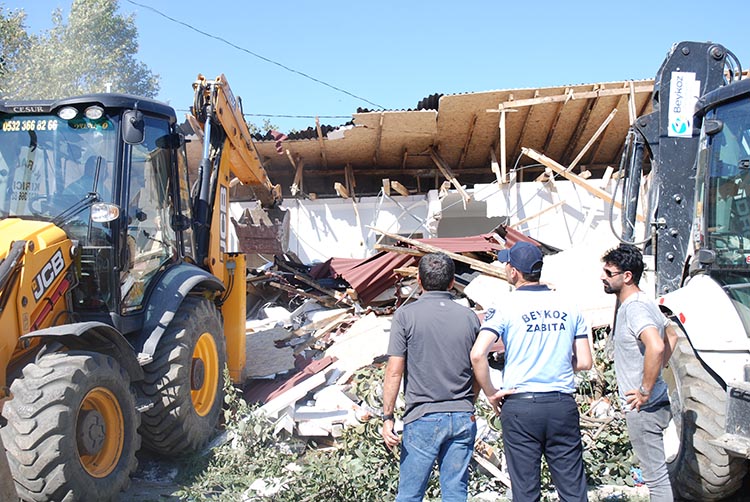 Beykoz Belediyesi’nden kaçak yapı yıkım ihalesi