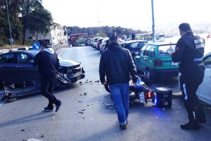Beykoz Belediyesi motorlu zabıta ekibi kaza yaptı