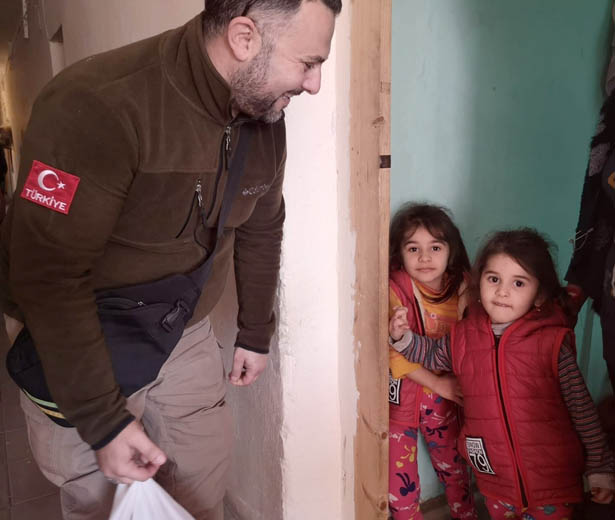Beykoz'un İnsani Yardım Derneği, Karabağ'a el attı
