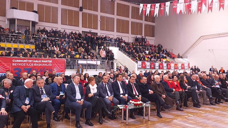 CHP Beykoz İlçe Başkanlık Kongresi’ni Aydın Düzgün kazandı