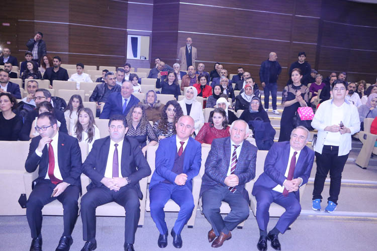 CHP Beykoz eski İlçe Başkanı Taştan'ın mutlu günü