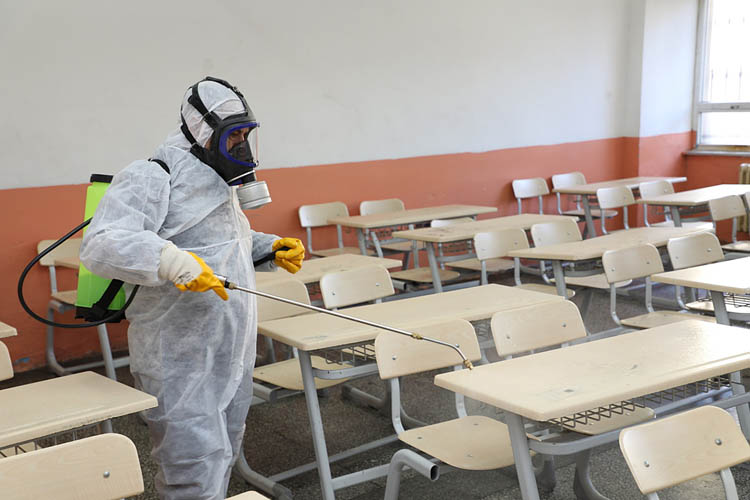 Beykoz'da köşe bucak koronavirüs temizliği