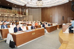 Beykoz'da 4 saat 13 dakikalık meclis toplantısı