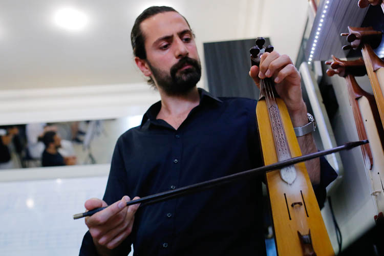 Beykoz'un kemençe orkestrası destan yazıyor