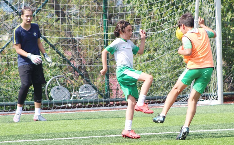 Beykoz Gümüşsuyuspor’da futbol okulu kayıtları başladı
