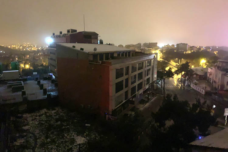 Beykoz'da sabaha karşı ansızın elektrik kesintisi