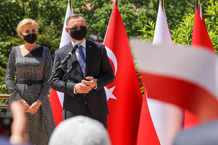 Polonya Cumhurbaşkanı Beykoz'u ziyaret etti