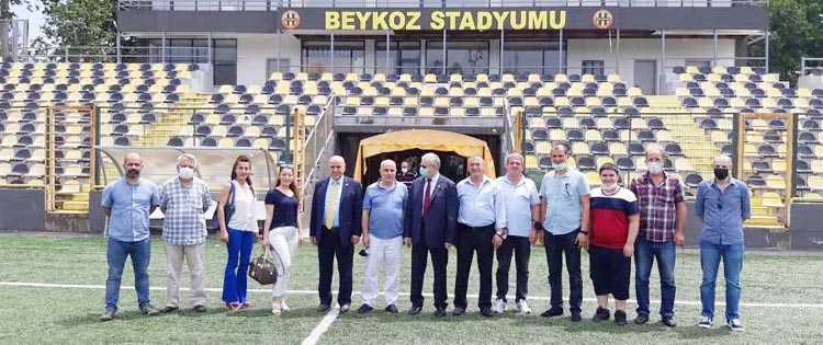 İYİ Partili vekillerden Beykoz Spor Kulübüne ziyaret