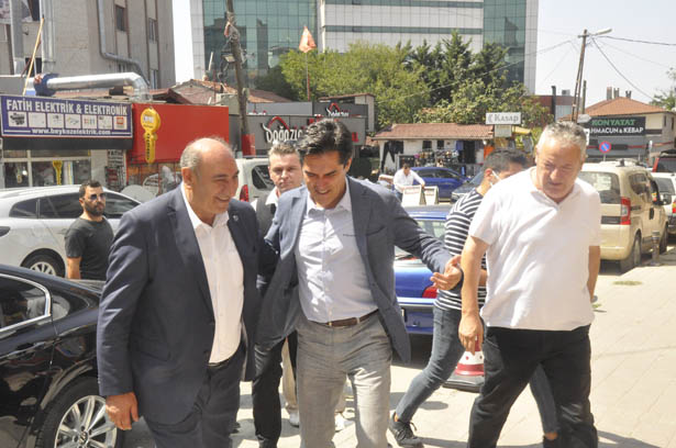 Beykoz'un tanınmış isimleri İYİ Parti'ye geçti