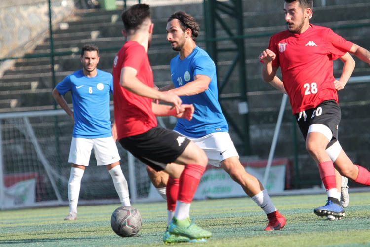 Kavacıkspor Dikilitaş'tan mutlu ayrıldı 3-0