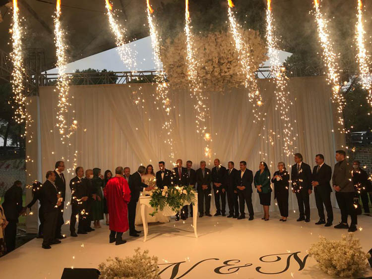 Beykoz'un düğününe siyasetçi akını
