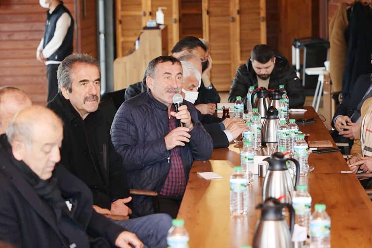 Beykoz Belediye Başkanı Aydın muhtarları dinledi