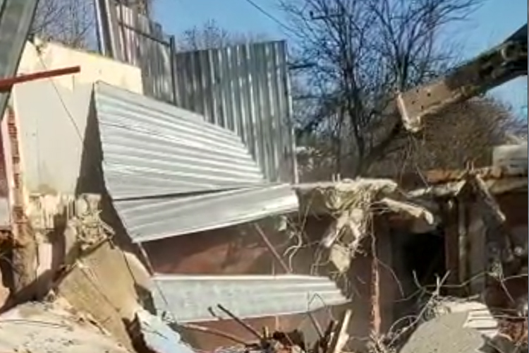 Beykoz Belediyesi yıkımdan yıkıma koşuyor