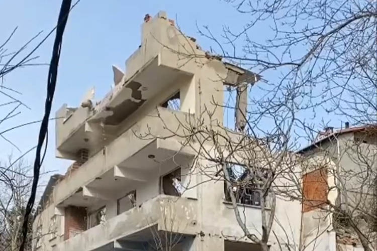 Beykoz Tokatköy'de yıkım devam ediyor