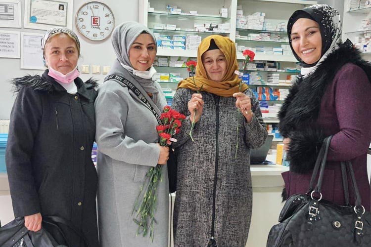 Beykoz’da emekçi kadınlara işyerlerinde ziyaret