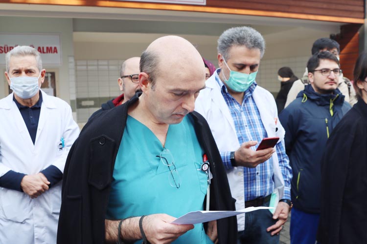 Beykoz Devlet Hastanesi’nde doktorlar seslerini yükseltti