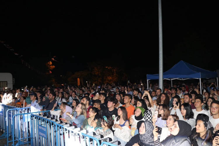 Beykoz'da festival... İlber Ortaylı ve Yüksek Sadakat