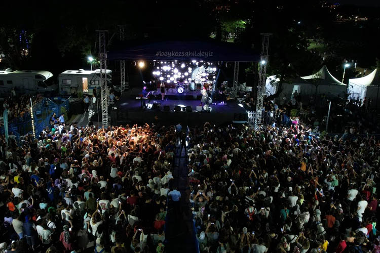 Beykoz festival Burcu Güneş konseriyle başladı