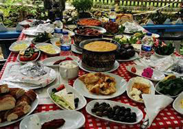 Beykoz'da hafta sonu uygun fiyatlı kahvaltı mekanları