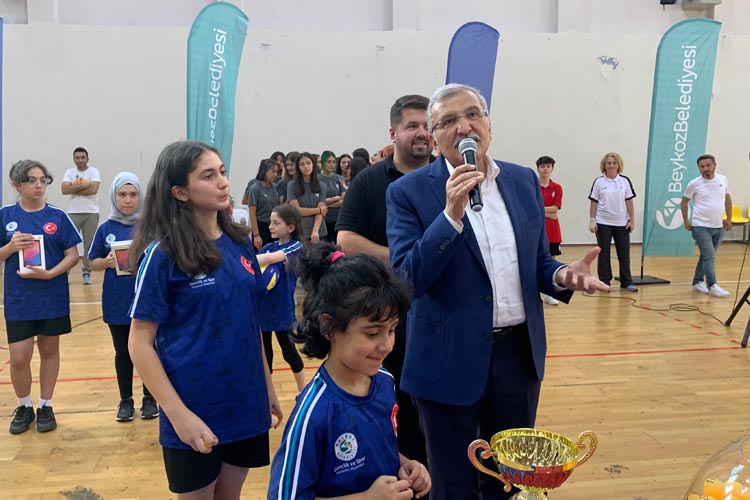 Beykoz Belediyesi voleybol sezonunu açtı