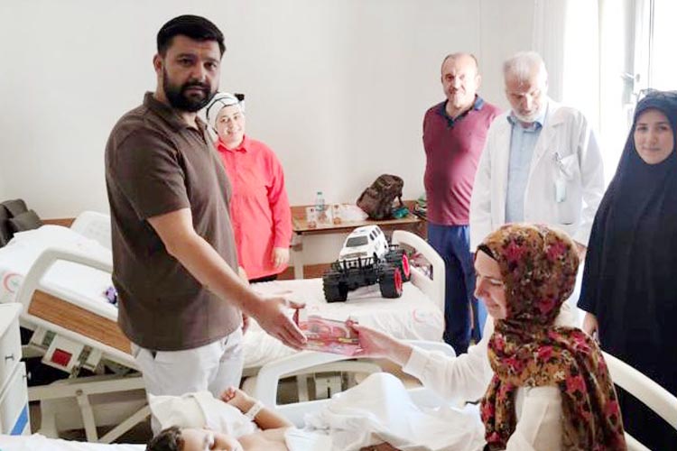 AK Parti Beykoz’da 150 çocuğa sünnet heyecanı yaşattı