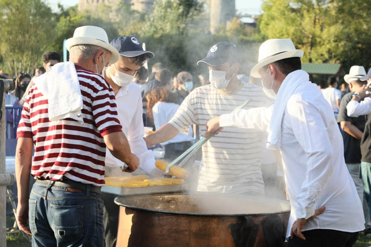 Beykoz Küçüksu Çayırı’nda Mısır Festivali Cumartesi günü
