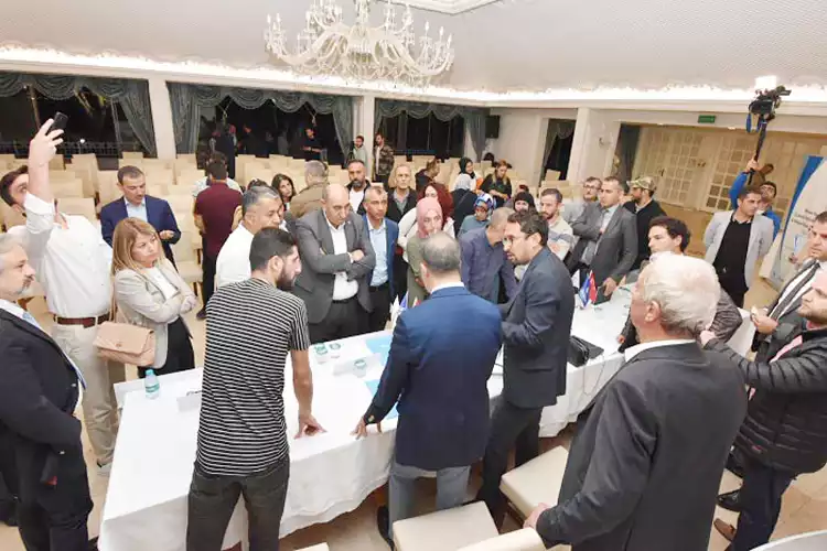 İBB Beykoz’da kentsel dönüşüm toplantısı yaptı
