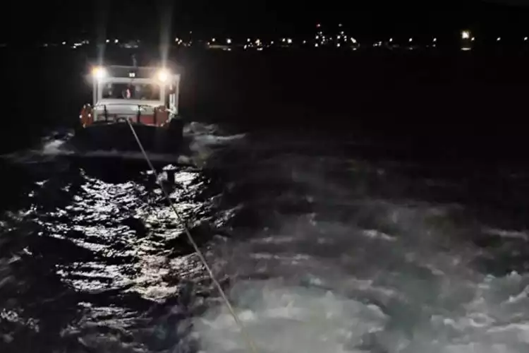 Beykoz'da tekne kurtarma operasyonu