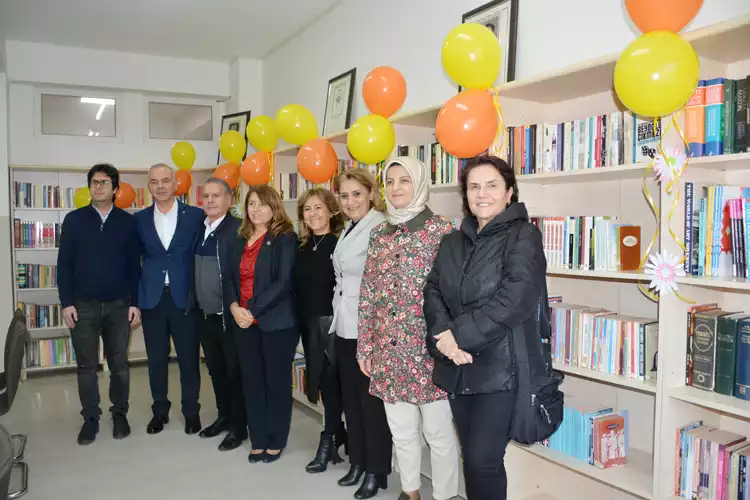 Beykoz Celal Aras Anadolu Lisesine yeni kütüphane