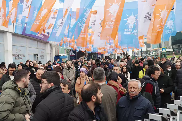 AK Parti Beykoz’da Genel Merkez gibi çalışıyor