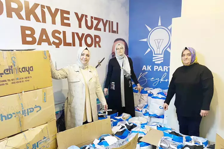 AK Parti Beykoz Kadın Kolları 500 çocuğu sevindirdi