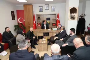Başkan Murat Aydın'dan MHP'li Çömlekçi'ye hayırlı olsun