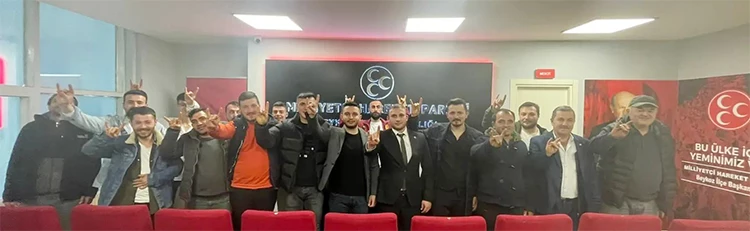 İYİ Parti Beykoz Teşkilatında ardı ardına üye istifaları