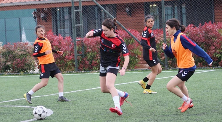Beykoz kadın futbol takımı sahipsiz mi kaldı?