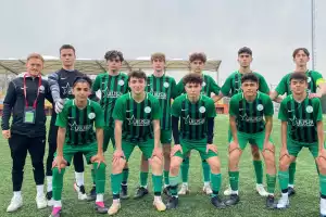 Kavacıkspor U17 Gençleri 4 golle keyiflendi