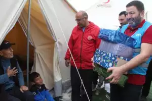 Bosna Hersekli çocukların yardımı Beykoz eliyle ulaştı