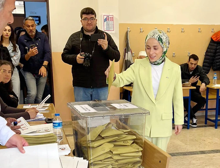 Beykoz’da seçim sakin geçiyor… Kim nerede oy kullandı? 