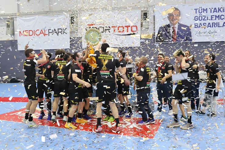 Beykoz Belediyespor Hentbol Süper Lig Şampiyonu oldu