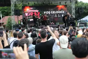 Beykoz'da Kiraz Festivali ve İlyas Yalçıntaş konseri