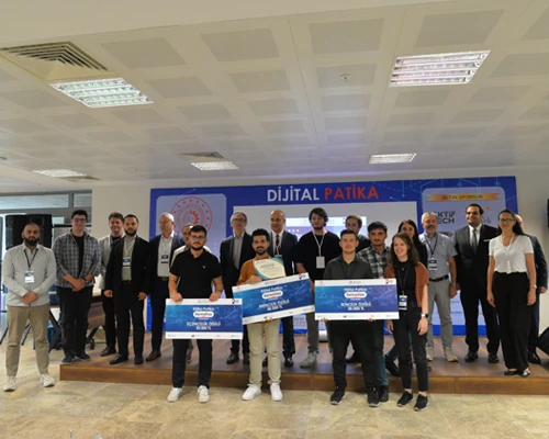 Beykoz Türk Alman Üniversitesinde projelere ödül yağdı